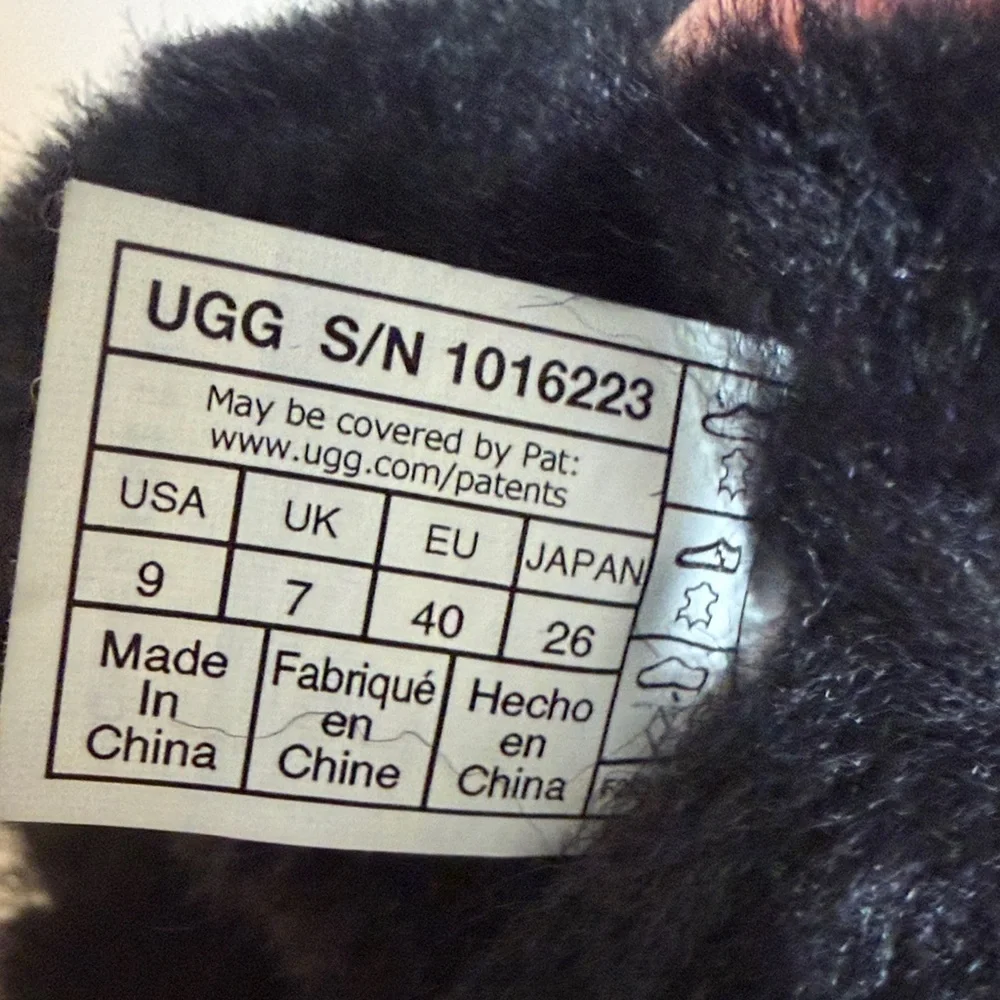 UGG Classic Black Ankle Booties - Picture 4 of 6